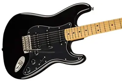 Guitarra Fender Stratocaster ST HSS Squier Classic Vibe 70’s
